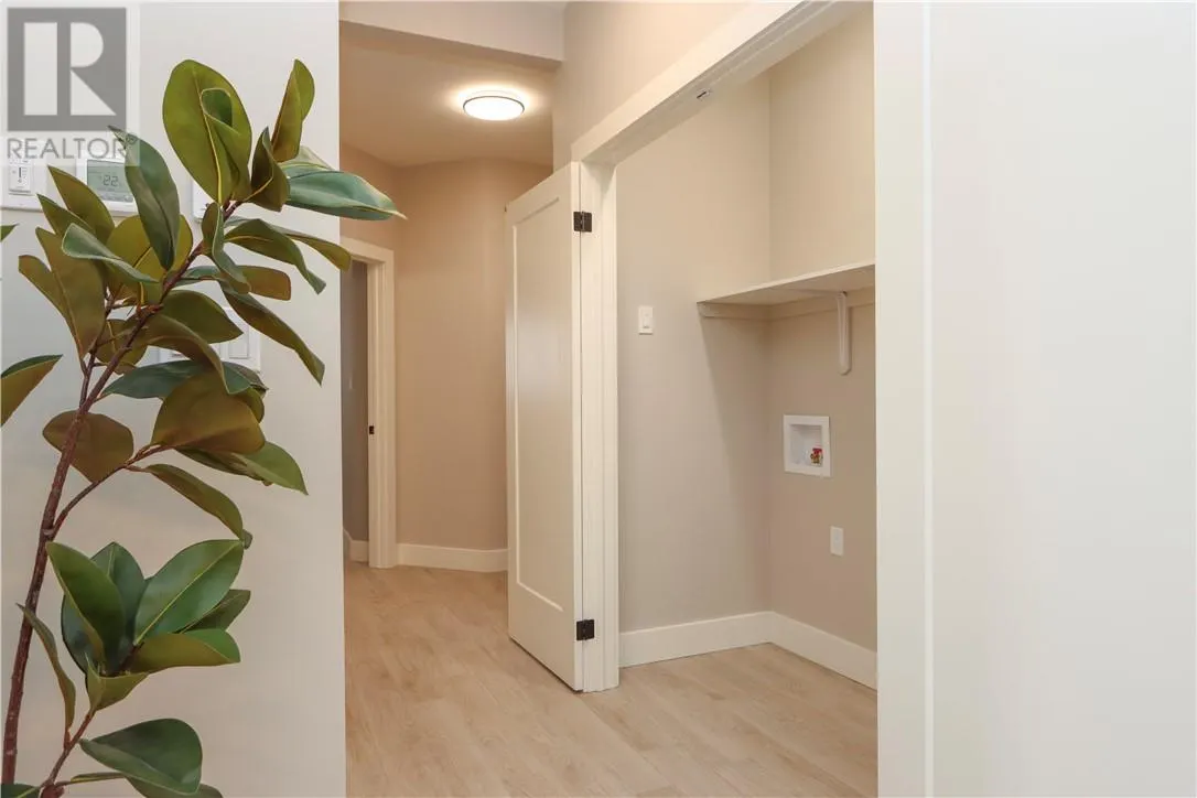 33 Teravista Way