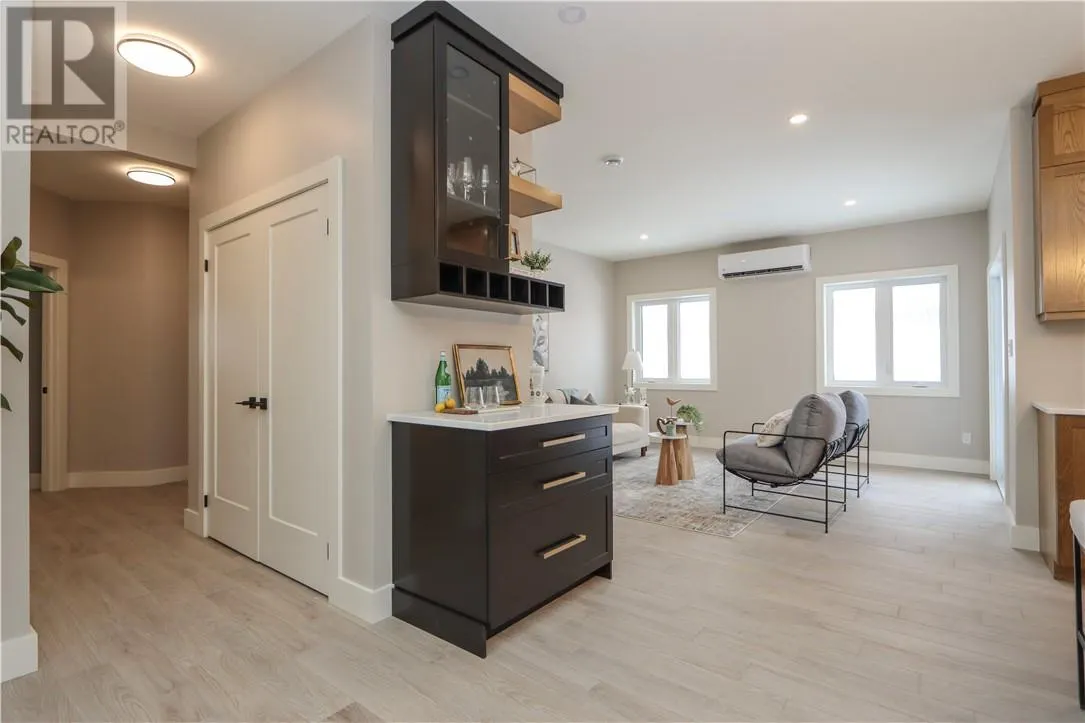 33 Teravista Way