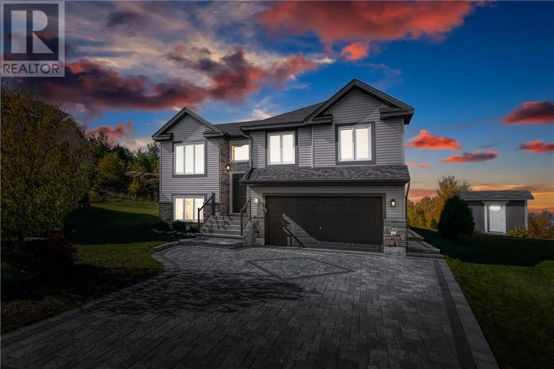2255 Mallards Landing Drive