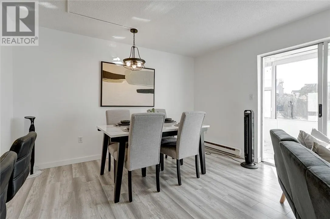 190 Mountain Street W Unit# 904