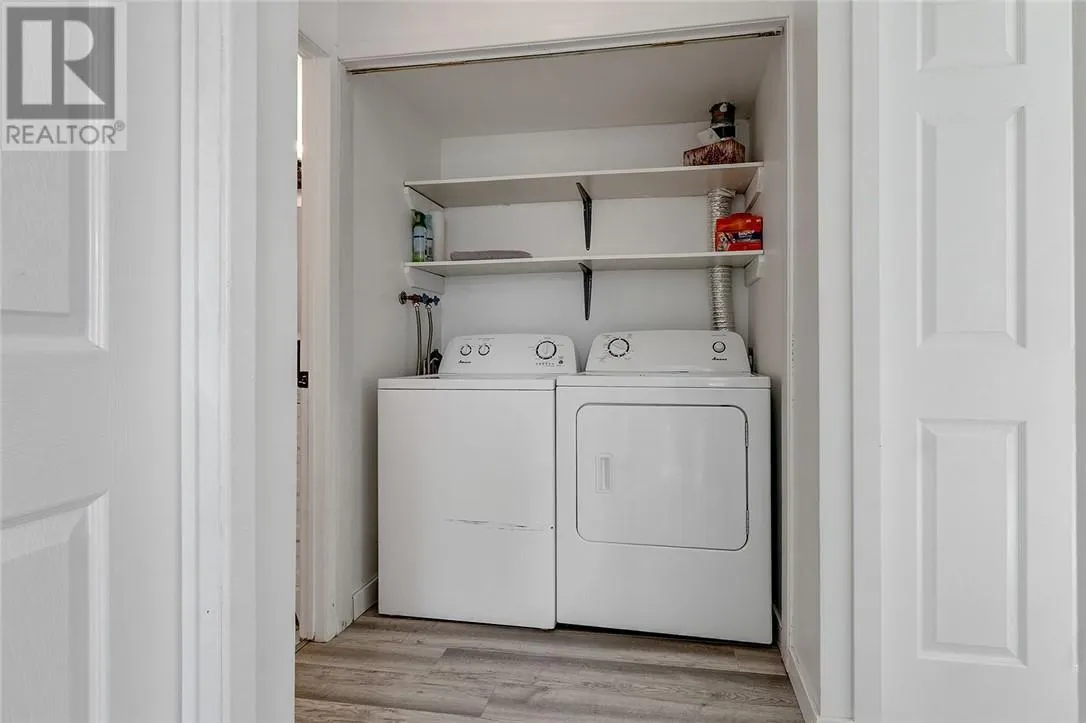 190 Mountain Street W Unit# 904