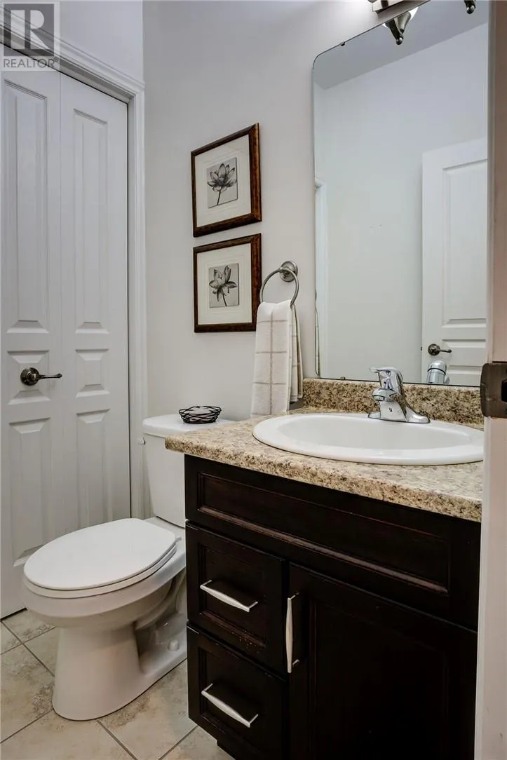 2310 Algonquin Road Unit# 27