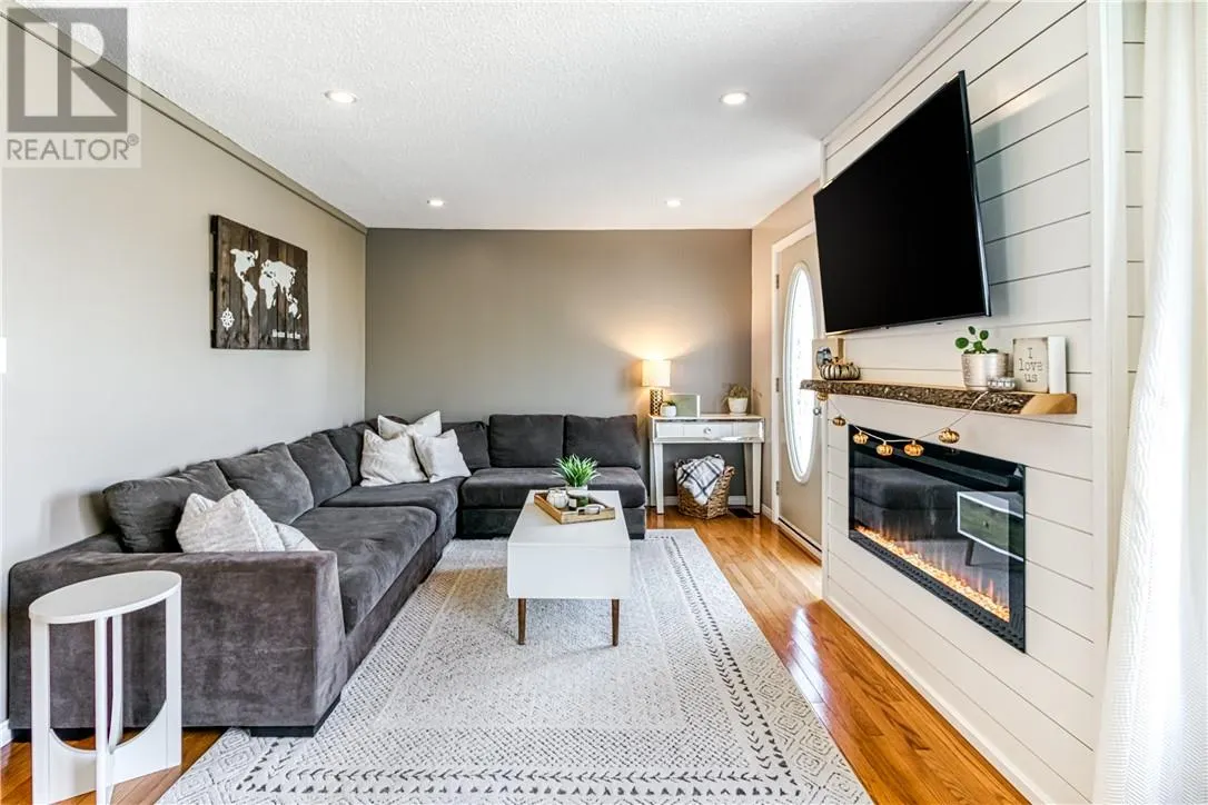 203 St Alphonse
