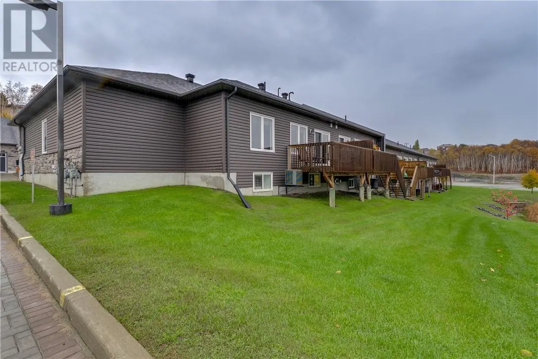 1500 Montrose Avenue Unit# 29