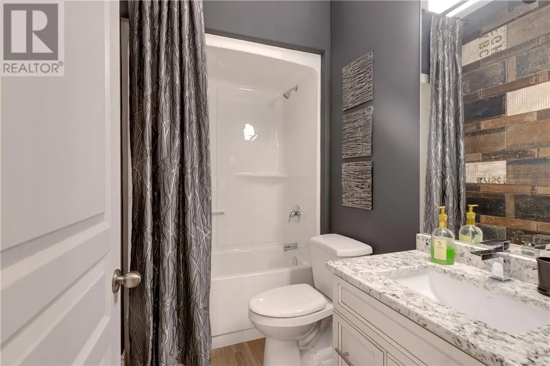 1500 Montrose Avenue Unit# 29