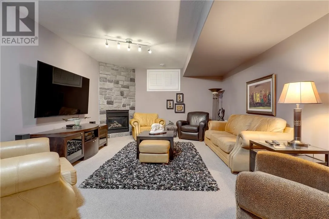 1500 Montrose Avenue Unit# 29