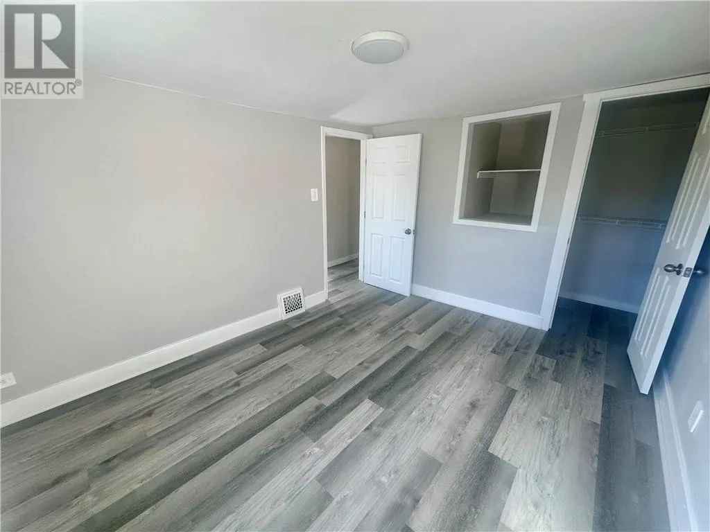 425 Bessie Avenue Unit# 5