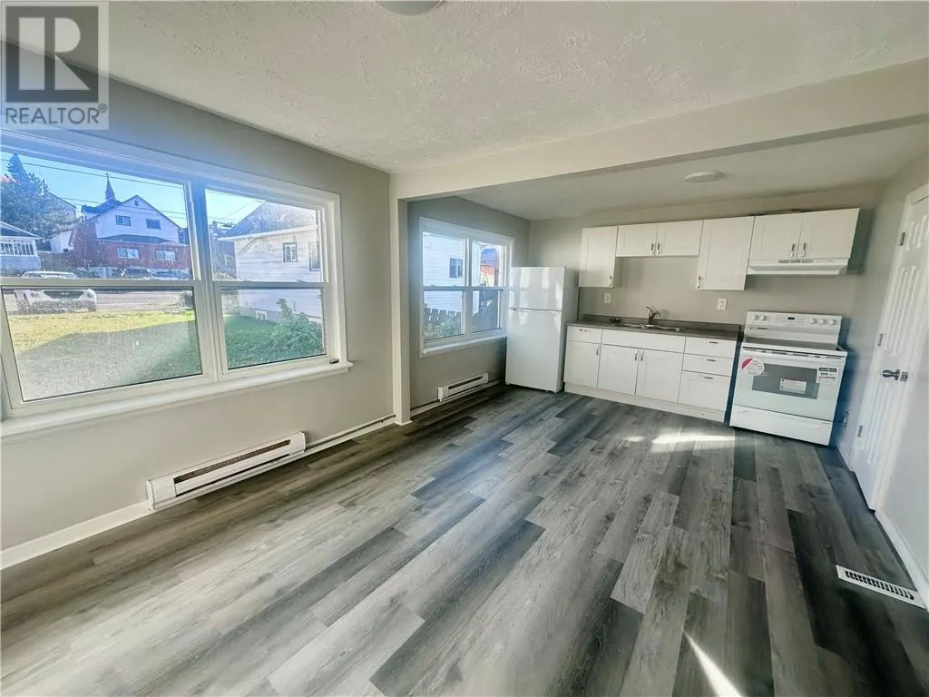 425 Bessie Avenue Unit# 5
