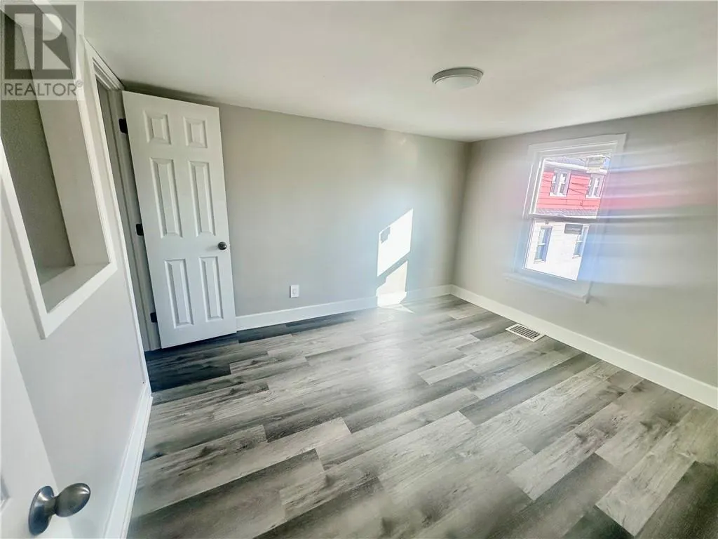 425 Bessie Avenue Unit# 5
