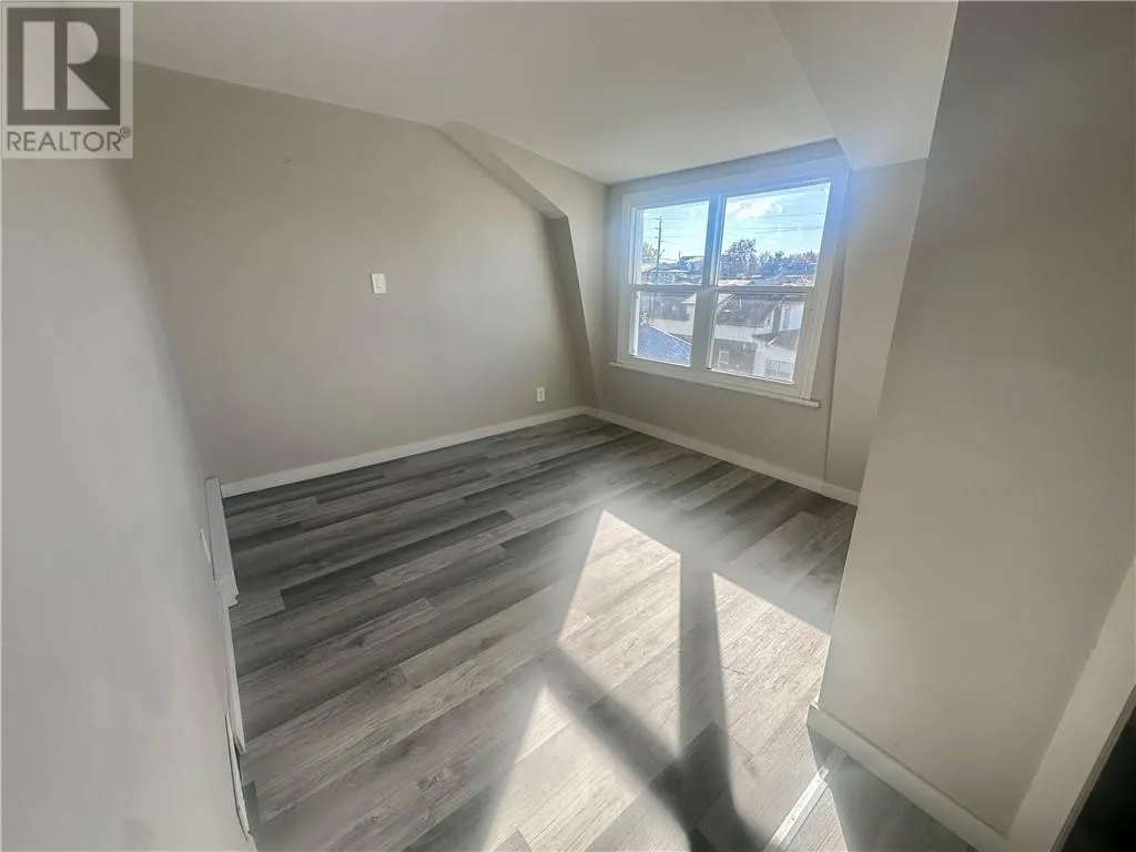 425 Bessie Avenue Unit# 3