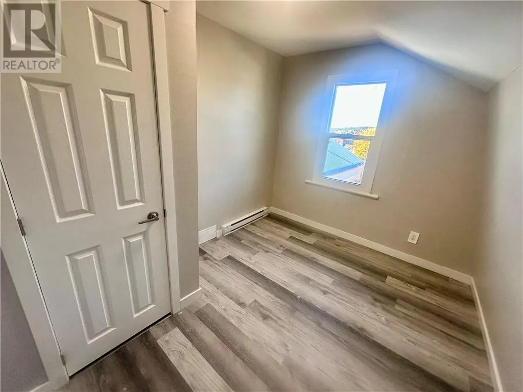 425 Bessie Avenue Unit# 3