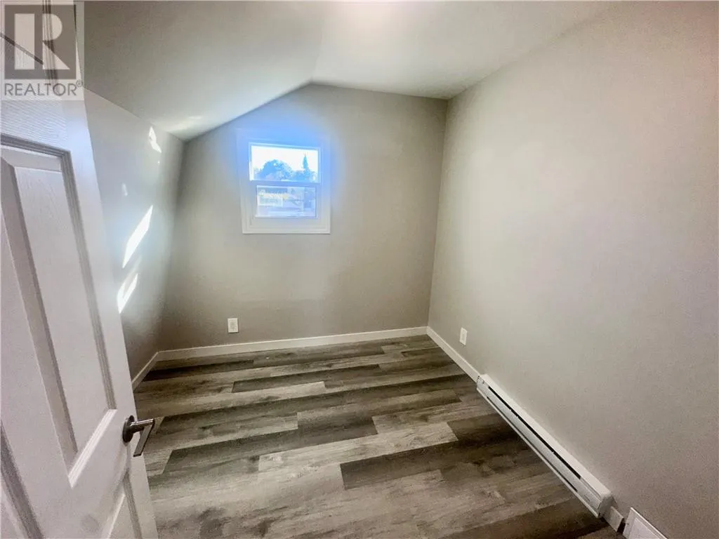 425 Bessie Avenue Unit# 3