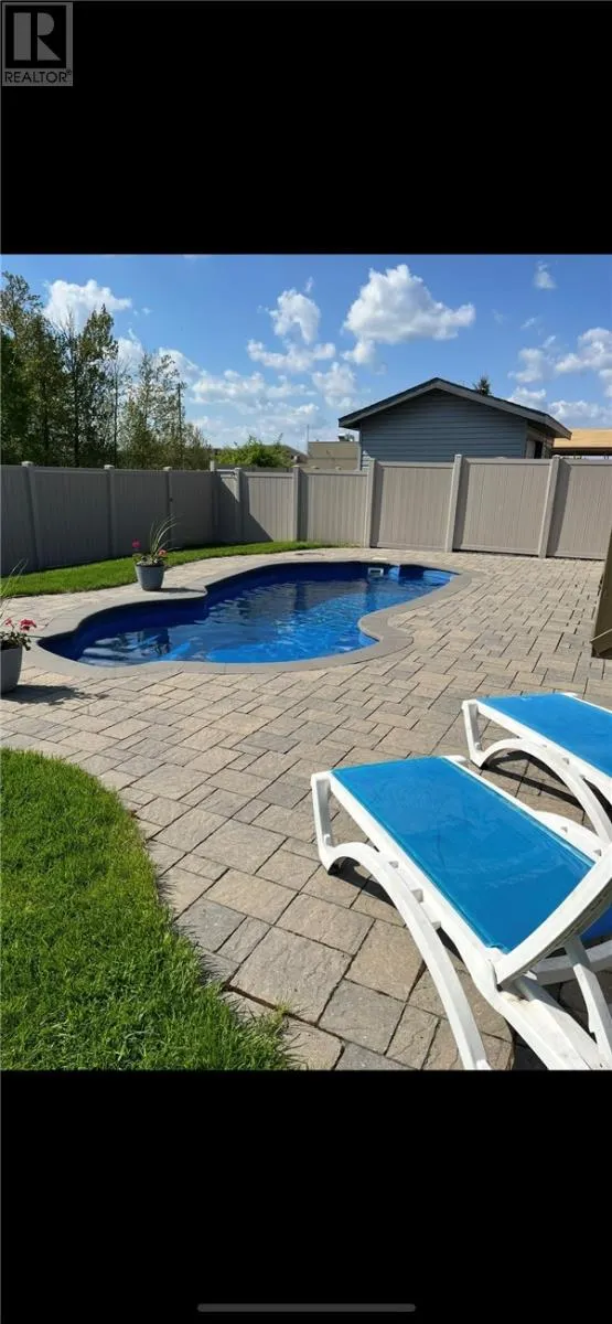 4721 Country Club Drive
