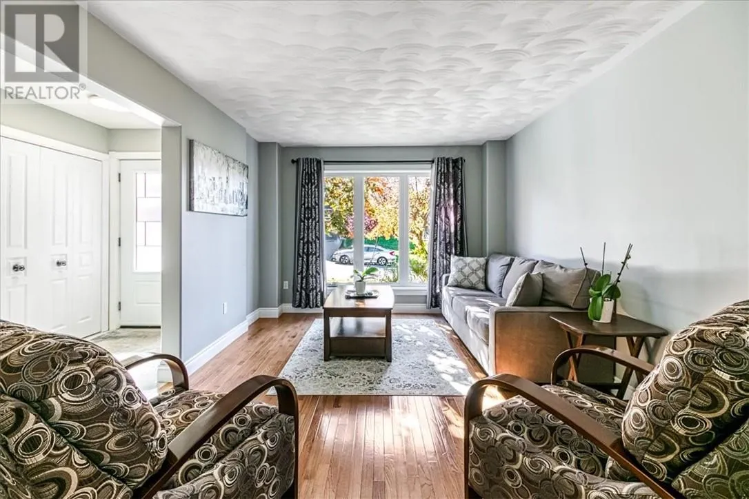 8 Mission Hill