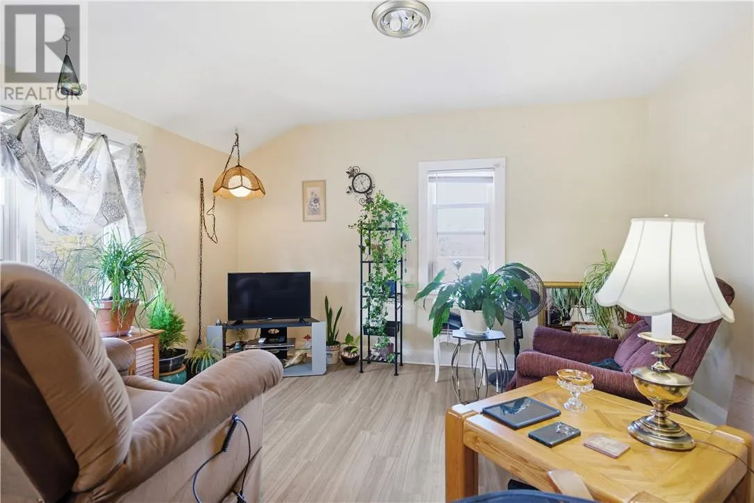 648-650 Lilac Street