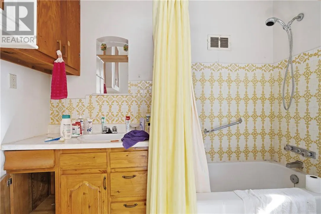 648-650 Lilac Street