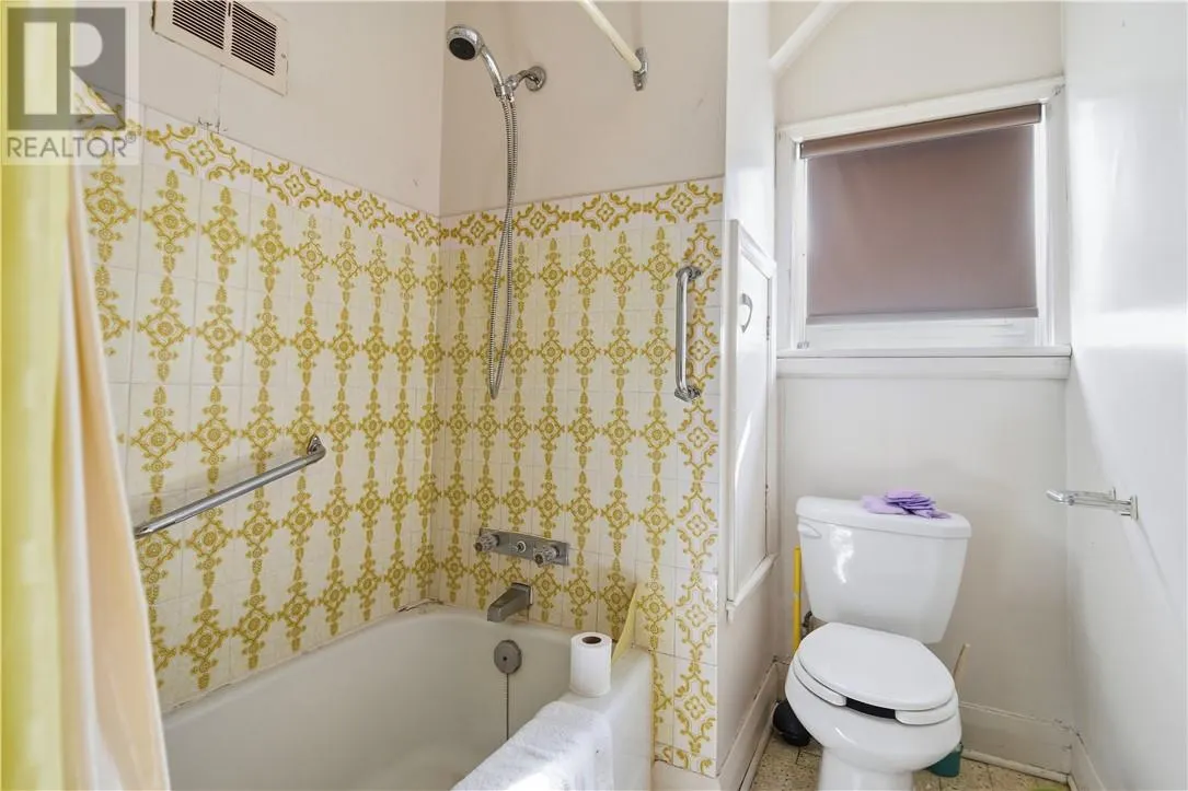 648-650 Lilac Street