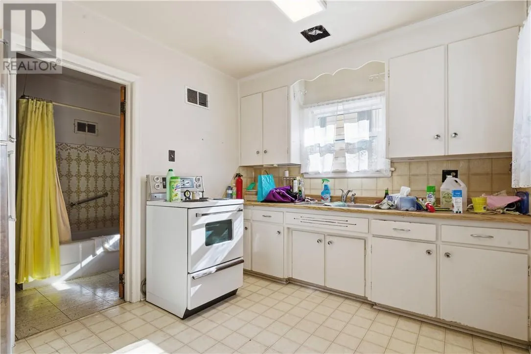 648-650 Lilac Street