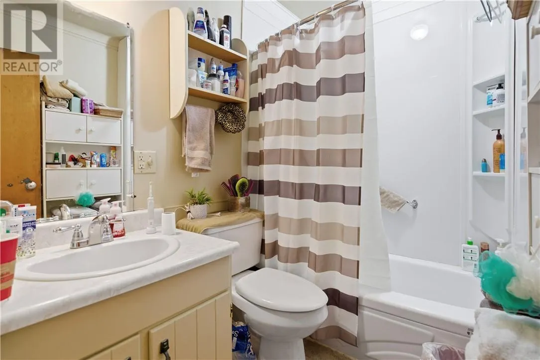 648-650 Lilac Street