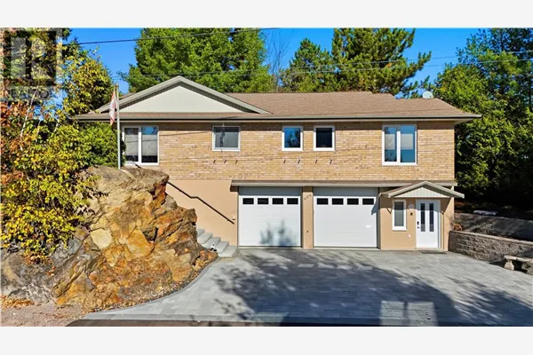 444 St Charles Lake Road