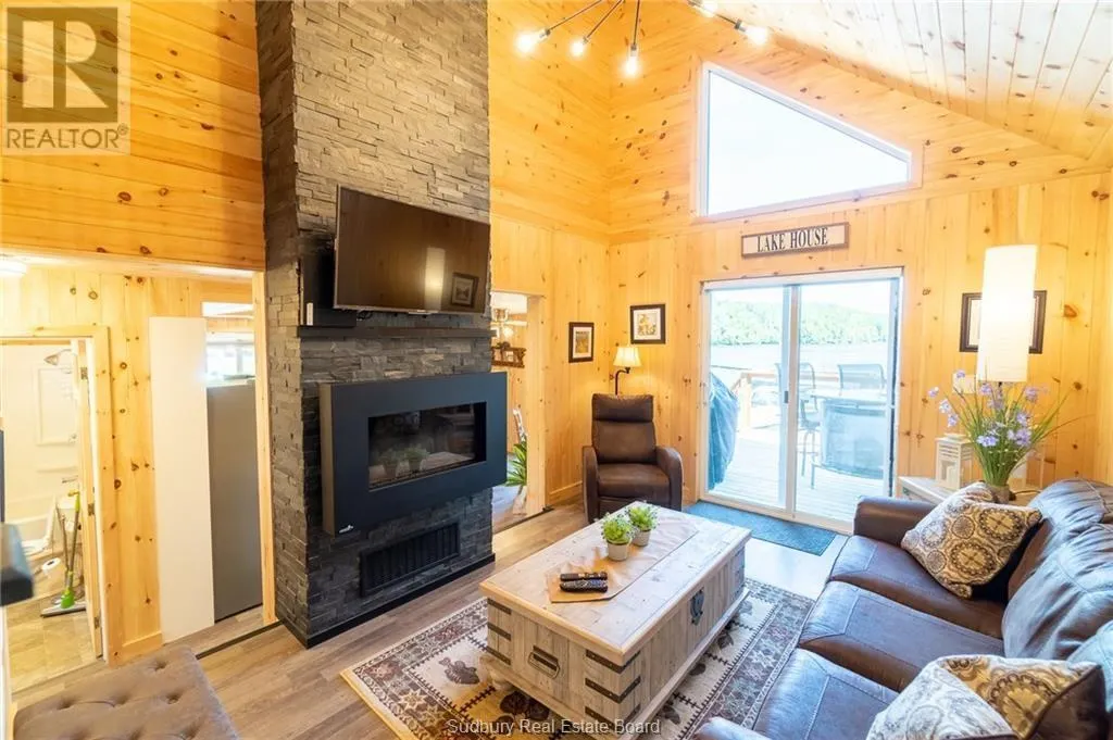 0 Panache Lake Mountain Cove Lodge