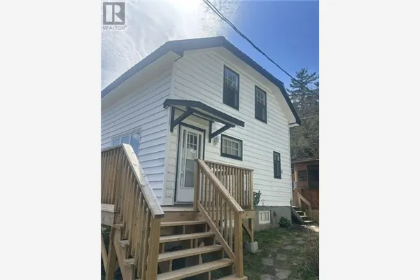 1021 Crescent Street Unit# B