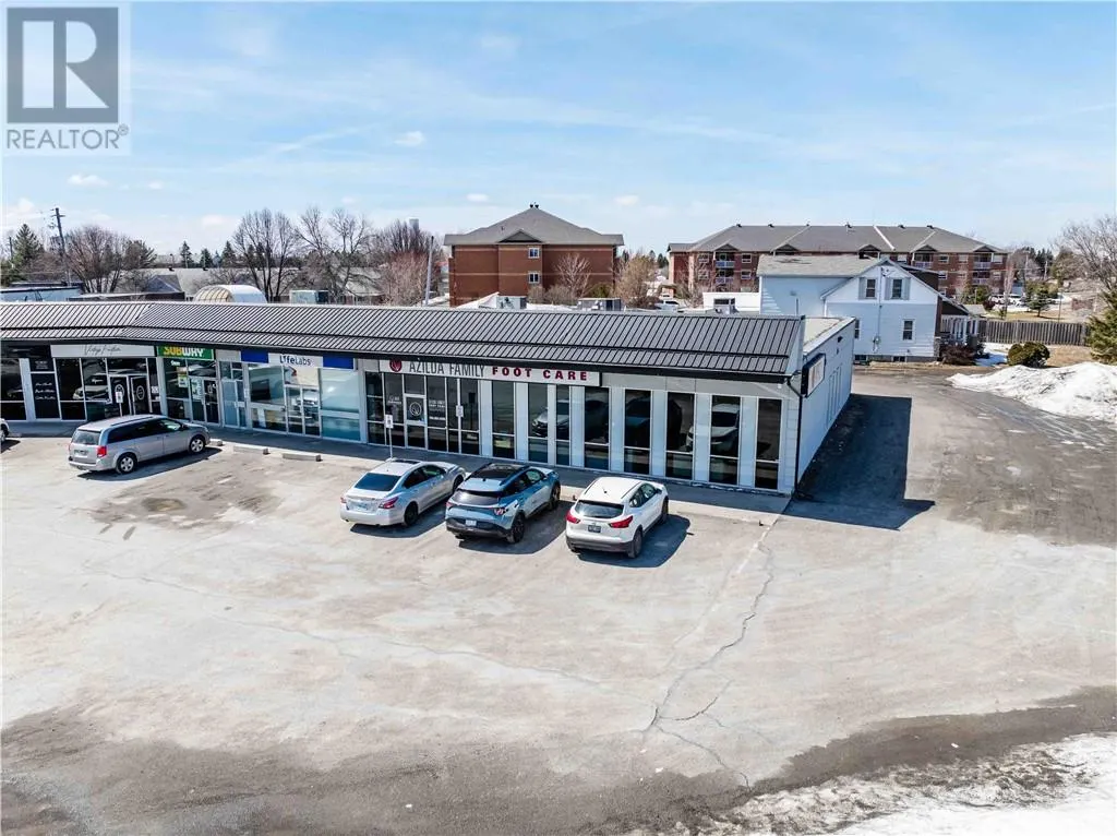 93 Notre Dame Avenue W Unit# 11-12
