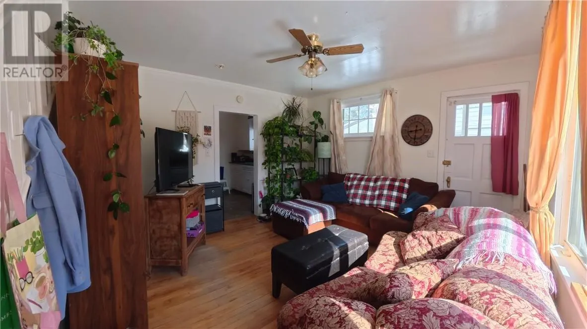 1021 Crescent Street Unit# A & B