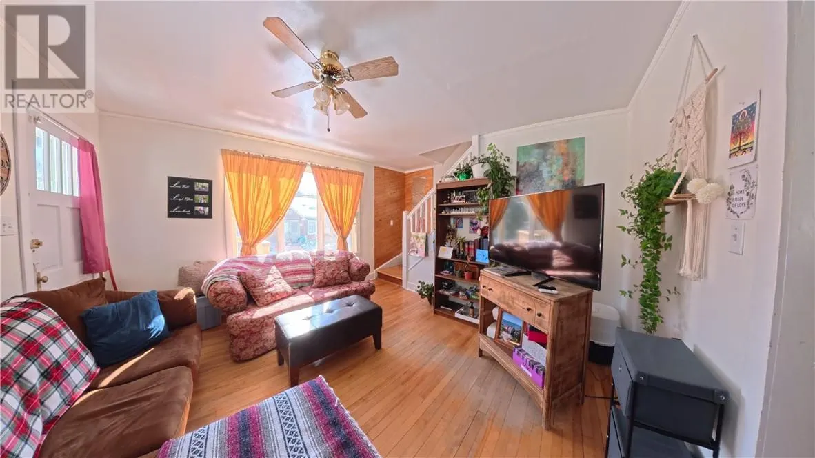 1021 Crescent Street Unit# A & B