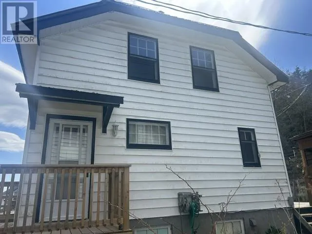 1021 Crescent Street Unit# A & B