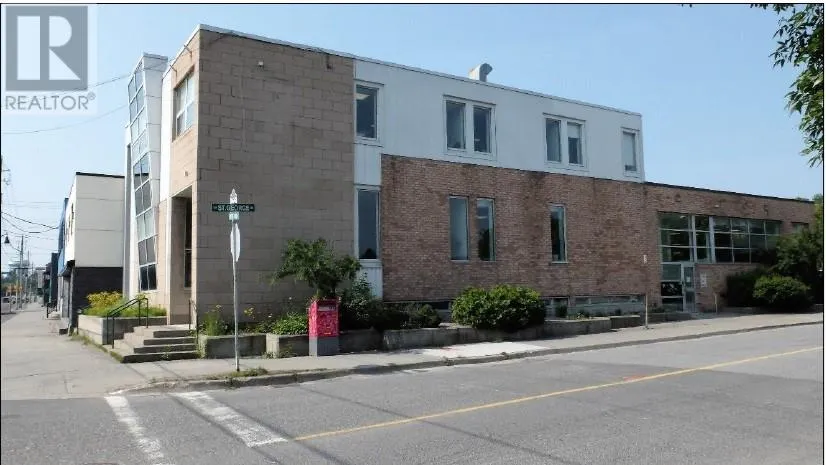 531 Notre Dame Avenue