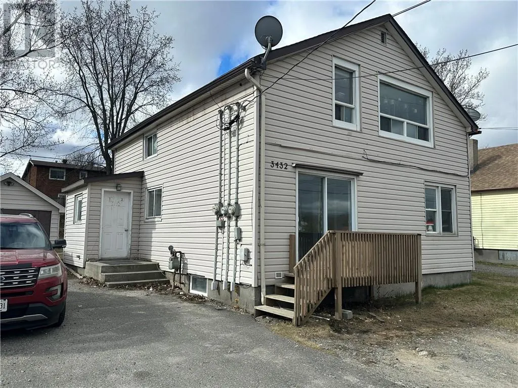 3432 Falconbridge Highway