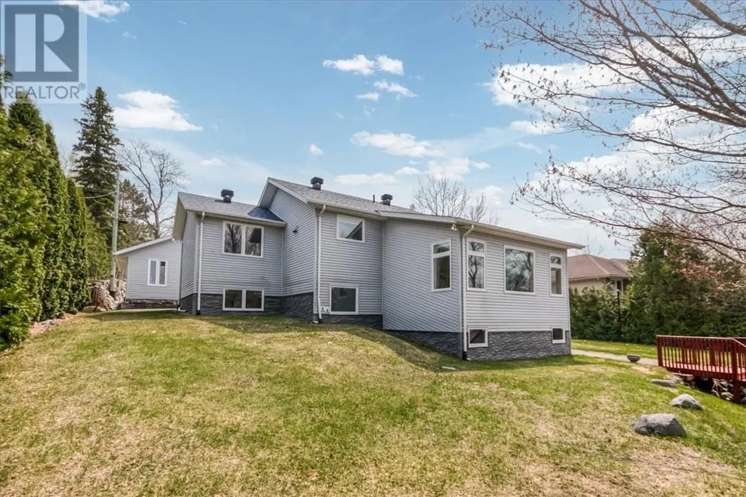 65 Frenchman Lake Road S