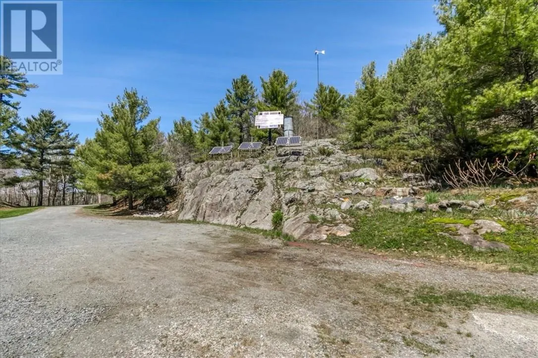 340 Brennan Harbour Road