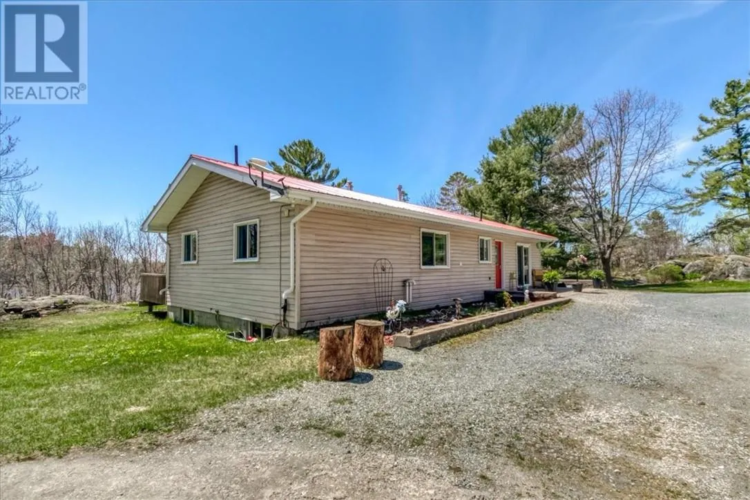 340 Brennan Harbour Road