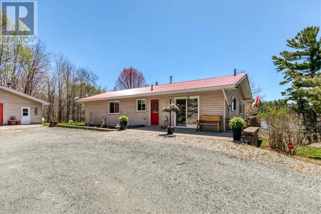 340 Brennan Harbour Road