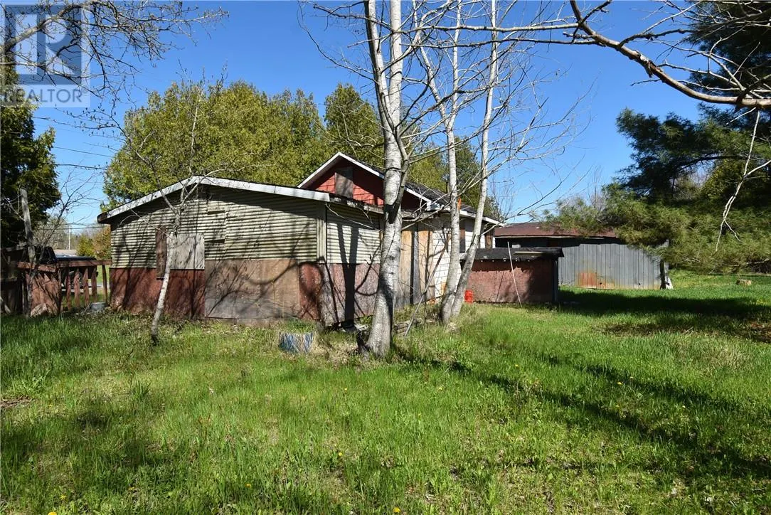26 & 28 Algoma Street