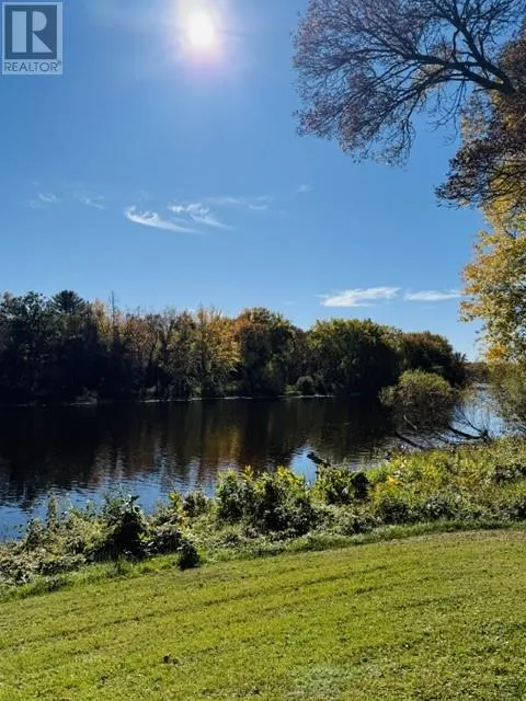 760 River Rd