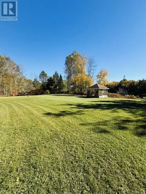 760 River Rd