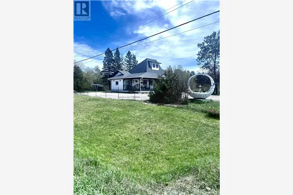 161 Highway 17 W