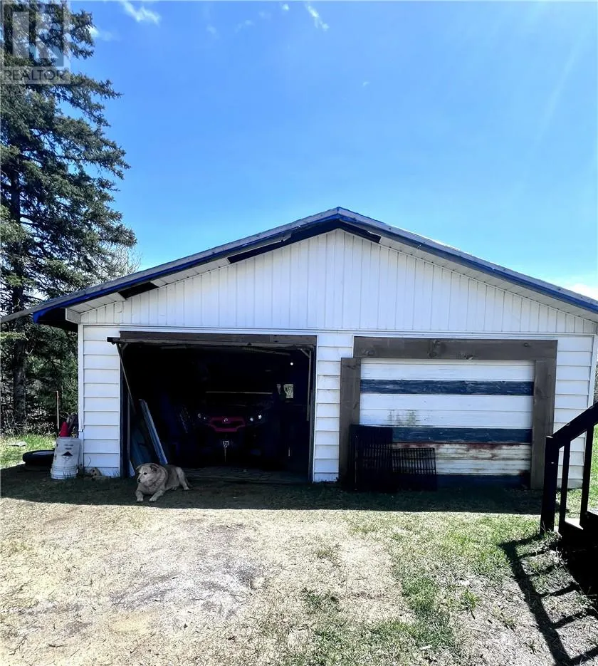 161 Highway 17 W