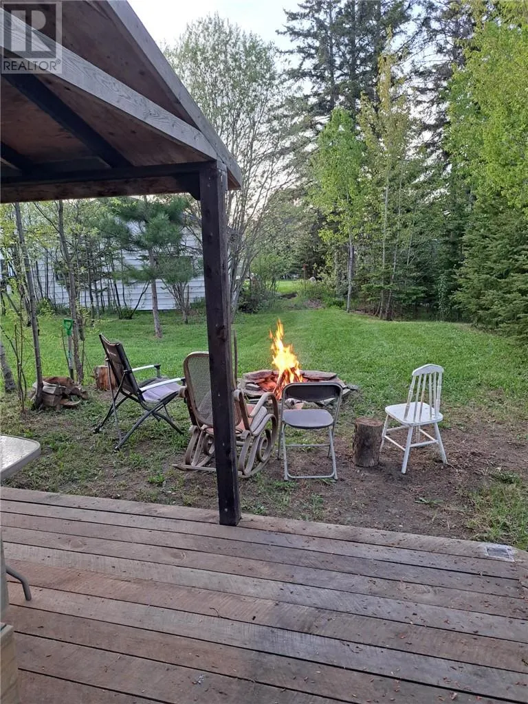 161 Highway 17 W