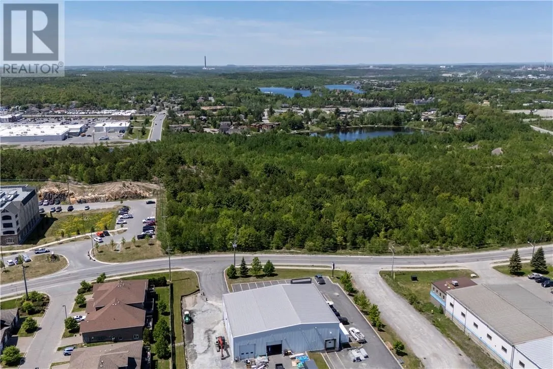Lot 0 Algonquin Road