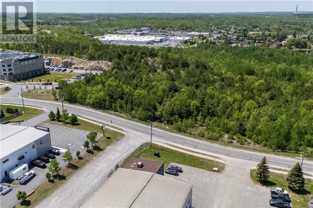 Lot 0 Algonquin Road