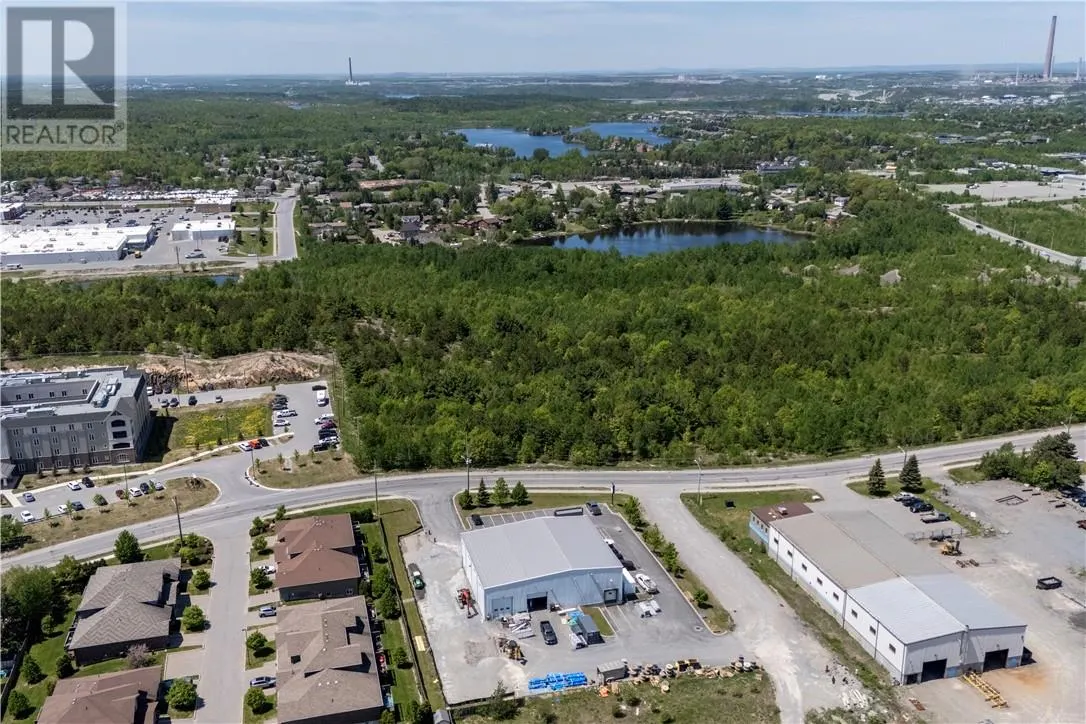 Lot 0 Algonquin Road