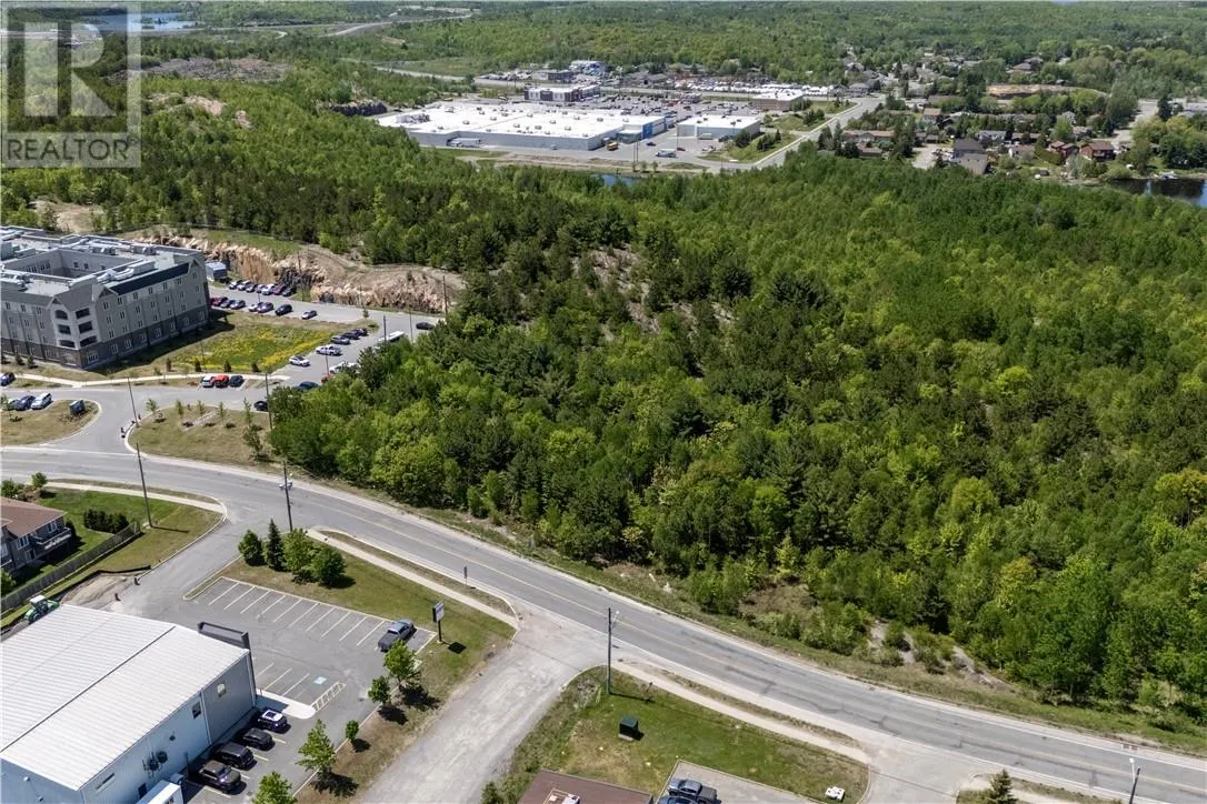 Lot 0 Algonquin Road