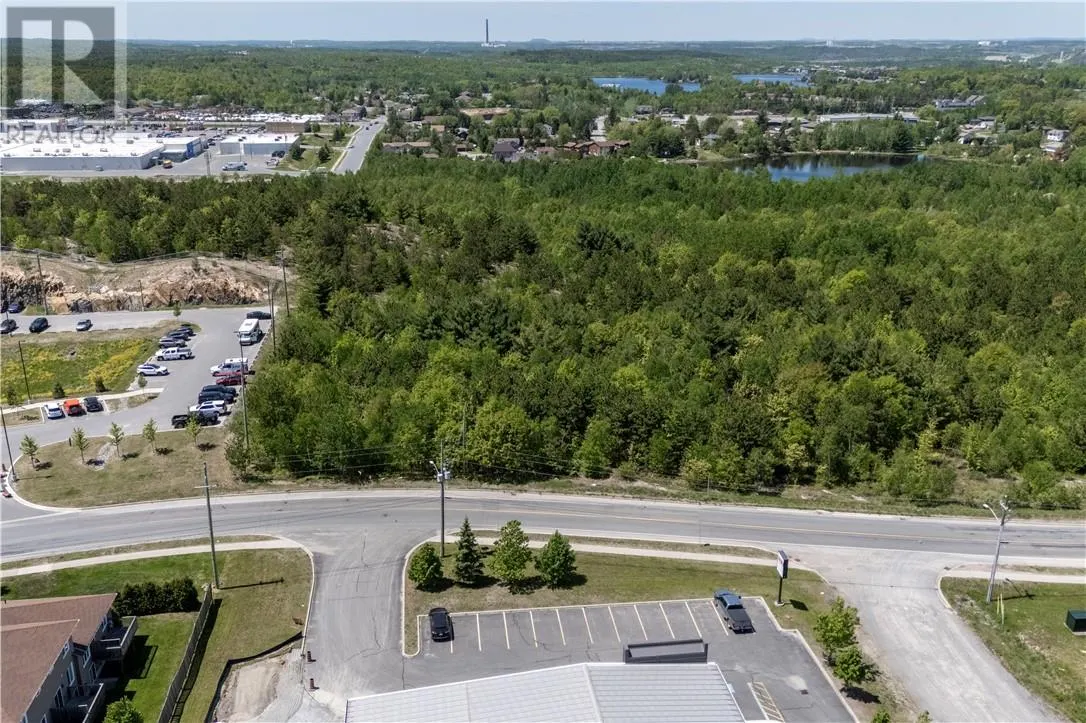 Lot 0 Algonquin Road