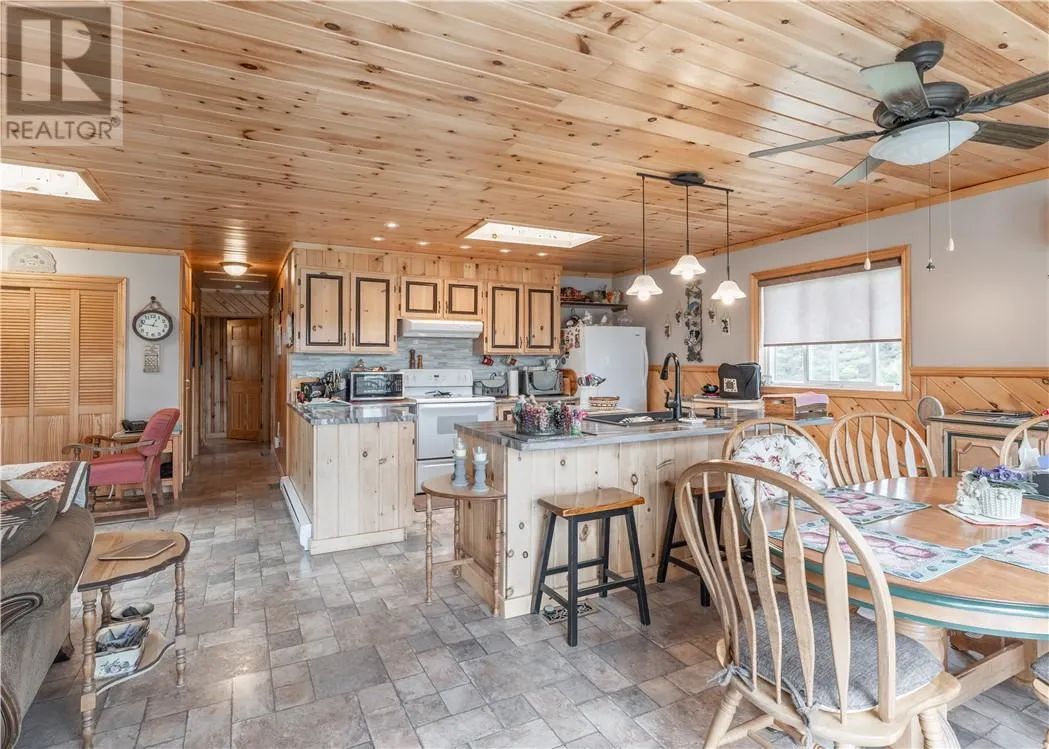 102 Labre Road