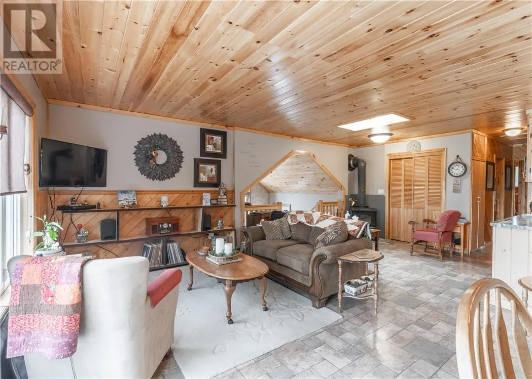 102 Labre Road