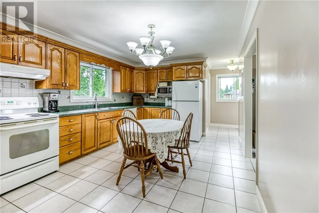 3716 Swanson Court